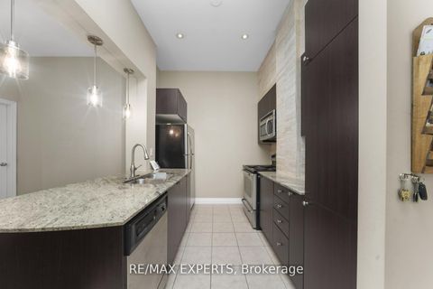 Photo 7 at 105 - 10211 Keele Street, Maple, Vaughan
