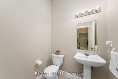 Photo 17 at 105 - 10211 Keele Street, Maple, Vaughan