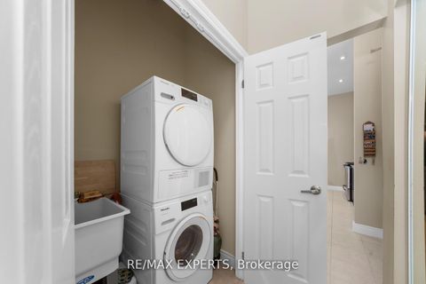 Photo 26 at 105 - 10211 Keele Street, Maple, Vaughan