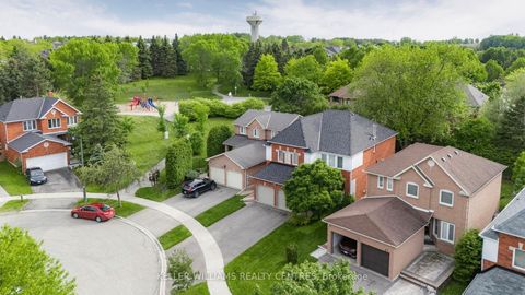 Photo 1 at 41 Bonny Meadows Drive, Aurora Highlands, Aurora