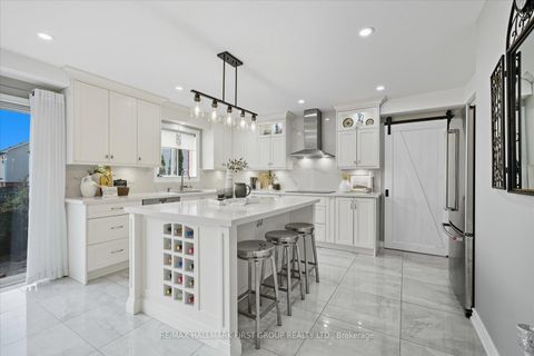 Photo 4 at 73 Hoile Drive, South East, Ajax