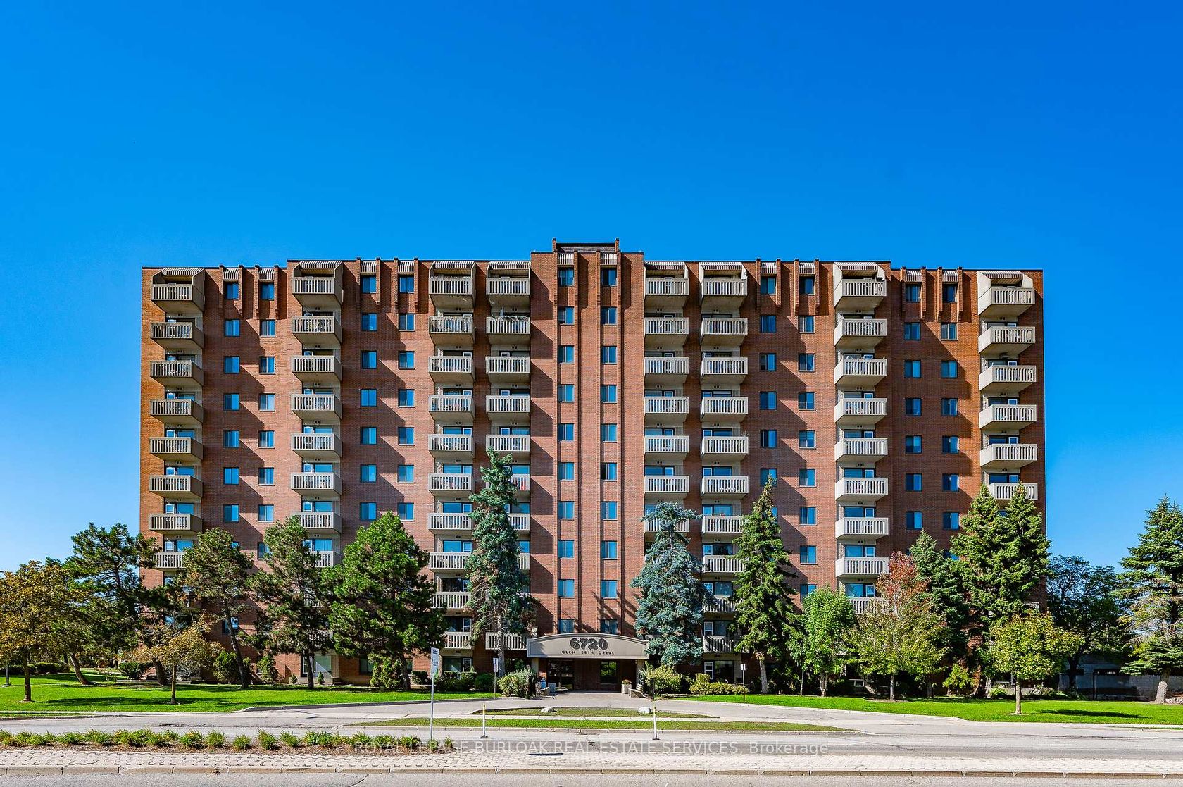 902 - 6720 Glen Erin Drive, Meadowvale, Mississauga 