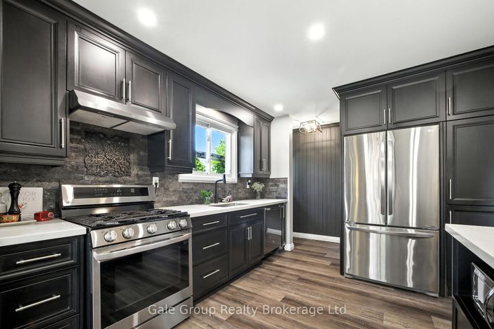 Photo 3 at 42 Moultrey Crescent, Georgetown, Halton Hills