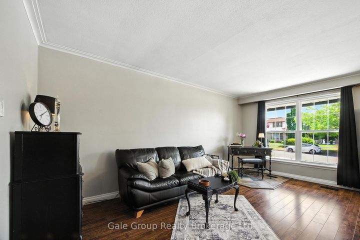 Photo 9 at 42 Moultrey Crescent, Georgetown, Halton Hills