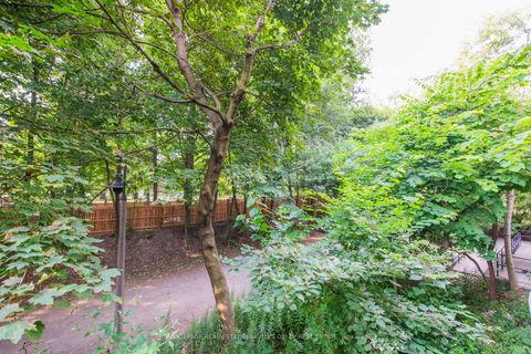 Photo 36 at 15 - 151 Merton Street, Mount Pleasant West, Toronto