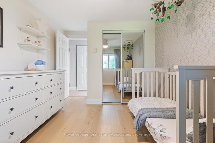 Photo 24 at 20 - 1020 Walden Circle, Clarkson, Mississauga