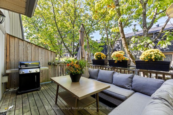 Photo 28 at 20 - 1020 Walden Circle, Clarkson, Mississauga