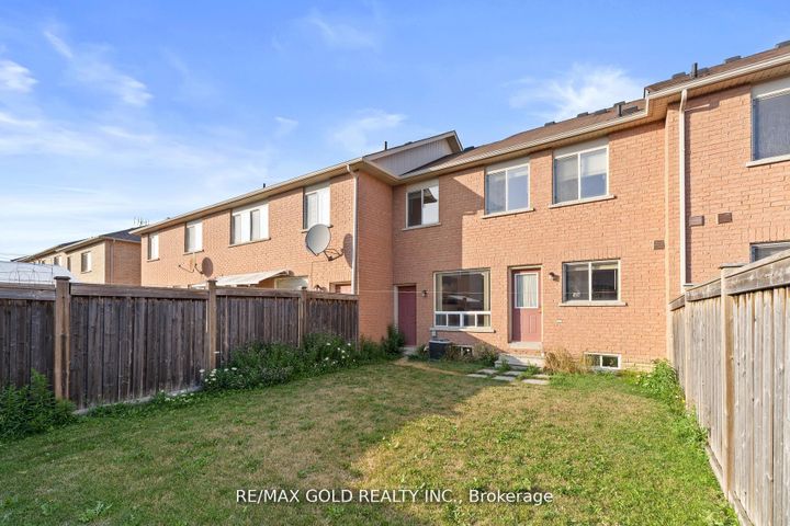 Photo 34 at 22 Nutwood Way, Wellington, Brampton