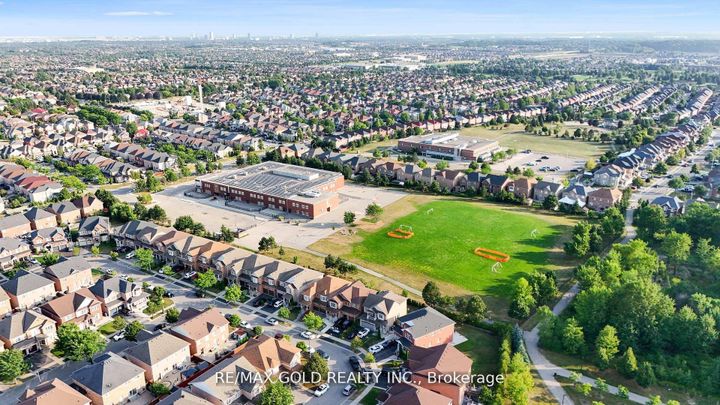 Photo 46 at 22 Nutwood Way, Wellington, Brampton