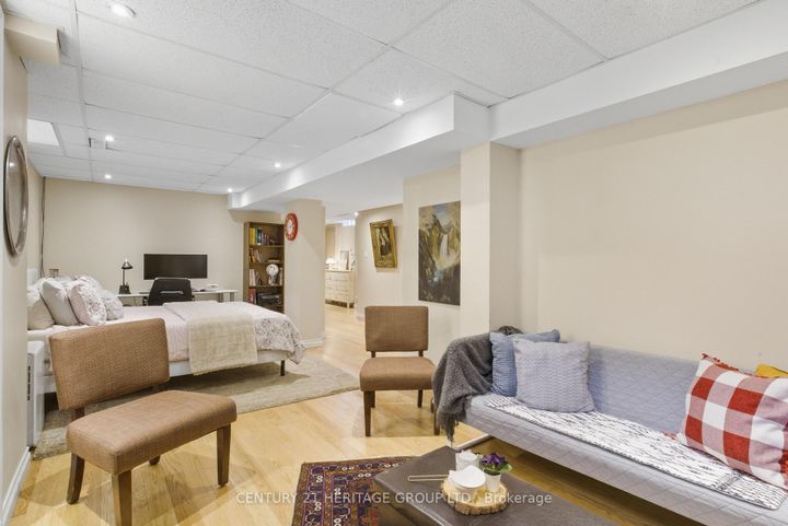 Photo 29 at 398 Carruthers Avenue, Summerhill Estates, Newmarket
