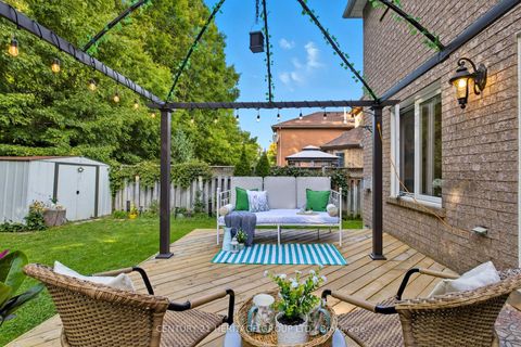 Photo 33 at 398 Carruthers Avenue, Summerhill Estates, Newmarket