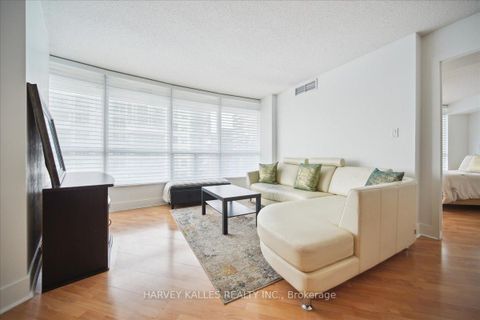 Photo 21 at 809 - 550 Queens Quay W, Waterfront Communities C1, Toronto