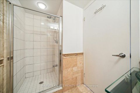 Photo 26 at 809 - 550 Queens Quay W, Waterfront Communities C1, Toronto