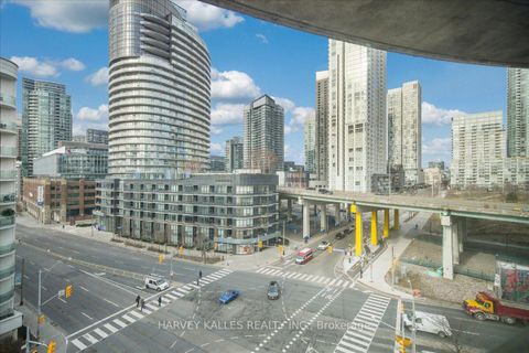 Photo 37 at 809 - 550 Queens Quay W, Waterfront Communities C1, Toronto