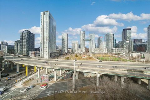 Photo 43 at 809 - 550 Queens Quay W, Waterfront Communities C1, Toronto