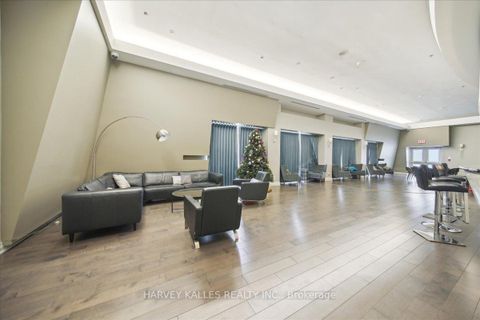 Photo 44 at 809 - 550 Queens Quay W, Waterfront Communities C1, Toronto