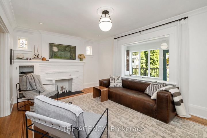 Photo 11 at 172 Brookside Drive, Danforth, Toronto