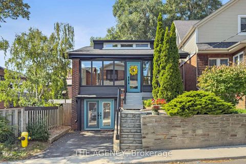Photo 3 at 172 Brookside Drive, Danforth, Toronto