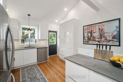 Photo 14 at 172 Brookside Drive, Danforth, Toronto