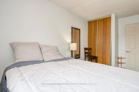 Photo 30 at 3 - 92 Twenty Ninth Street, Long Branch, Toronto