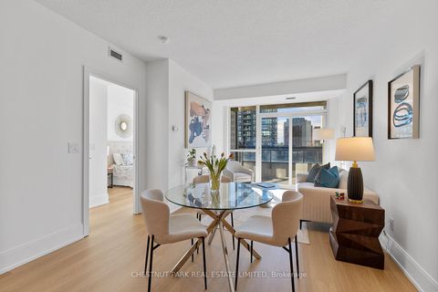 Photo 3 at 719 - 70 Roehampton Avenue, Mount Pleasant West, Toronto