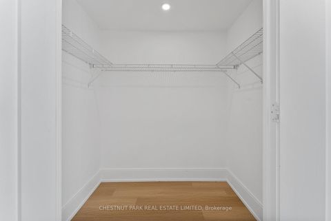 Photo 13 at 719 - 70 Roehampton Avenue, Mount Pleasant West, Toronto