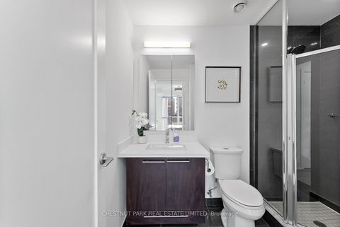 Photo 14 at 719 - 70 Roehampton Avenue, Mount Pleasant West, Toronto