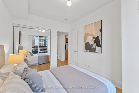 Photo 17 at 719 - 70 Roehampton Avenue, Mount Pleasant West, Toronto