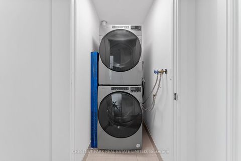 Photo 19 at 719 - 70 Roehampton Avenue, Mount Pleasant West, Toronto