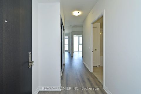 Photo 3 at 1509 - 9000 Jane Street, Vellore Village, Vaughan