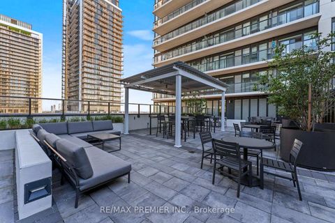 Photo 17 at 1509 - 9000 Jane Street, Vellore Village, Vaughan