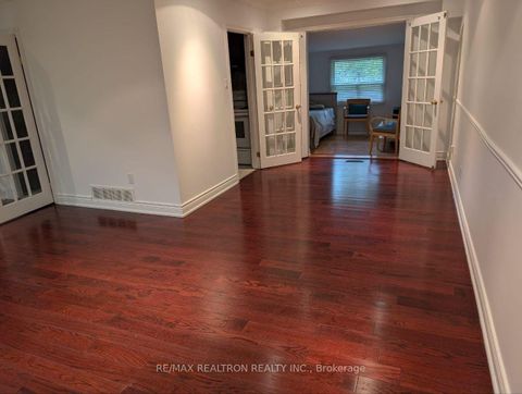 Photo 5 at 28 Lakeland Crescent, Oak Ridges Lake Wilcox, Richmond Hill