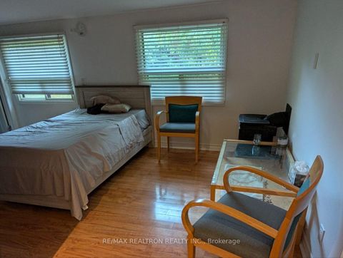 Photo 7 at 28 Lakeland Crescent, Oak Ridges Lake Wilcox, Richmond Hill