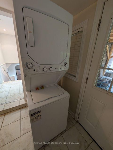 Photo 20 at 28 Lakeland Crescent, Oak Ridges Lake Wilcox, Richmond Hill