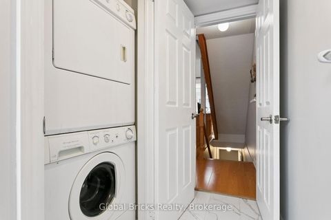 Photo 12 at 203 - 3400 Lake Shore Boulevard W, Long Branch, Toronto