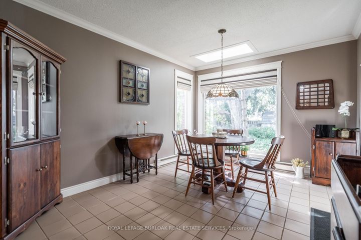 Photo 10 at 1169 Greening Avenue, Lakeview, Mississauga