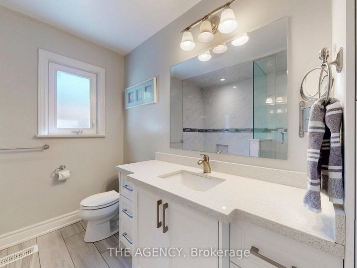 Photo 15 at 102 Meldazy Drive, Bendale, Toronto