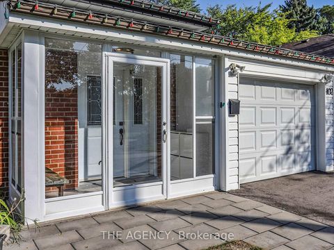 Photo 2 at 102 Meldazy Drive, Bendale, Toronto