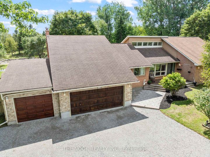 Photo 2 at 10 Stone Sound Drive, Port Perry, Scugog