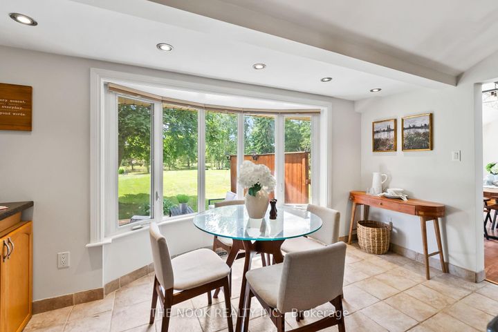 Photo 16 at 10 Stone Sound Drive, Port Perry, Scugog
