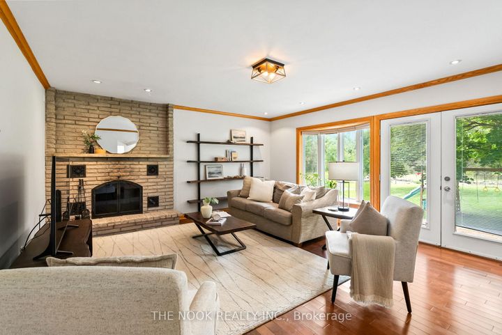Photo 21 at 10 Stone Sound Drive, Port Perry, Scugog