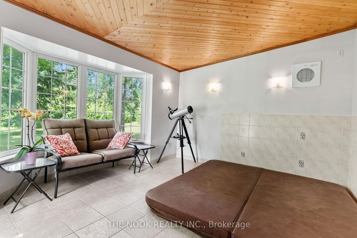 Photo 37 at 10 Stone Sound Drive, Port Perry, Scugog