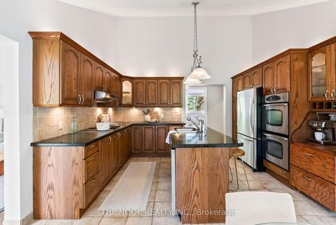 Photo 18 at 10 Stone Sound Drive, Port Perry, Scugog