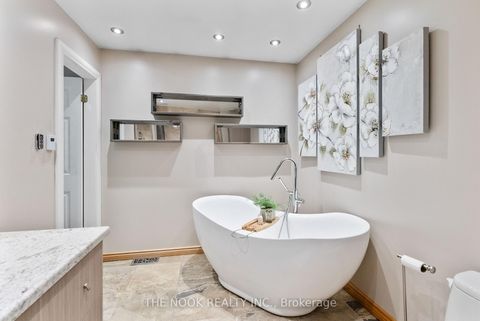 Photo 36 at 10 Stone Sound Drive, Port Perry, Scugog