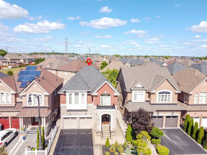 Photo 0 at 122 Bonnie Braes Drive, Credit Valley, Brampton