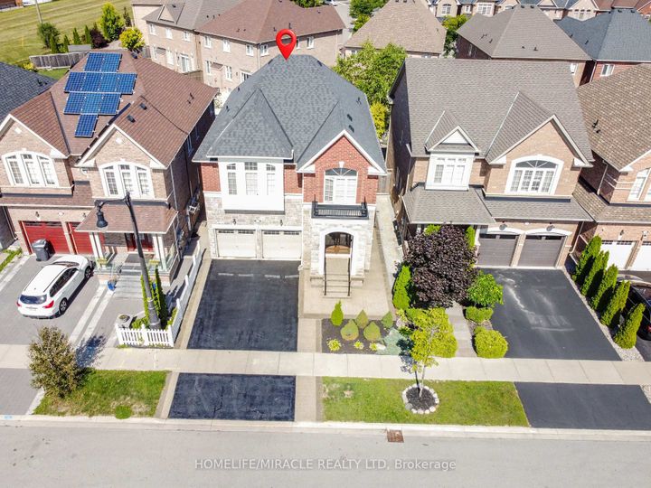 Photo 41 at 122 Bonnie Braes Drive, Credit Valley, Brampton