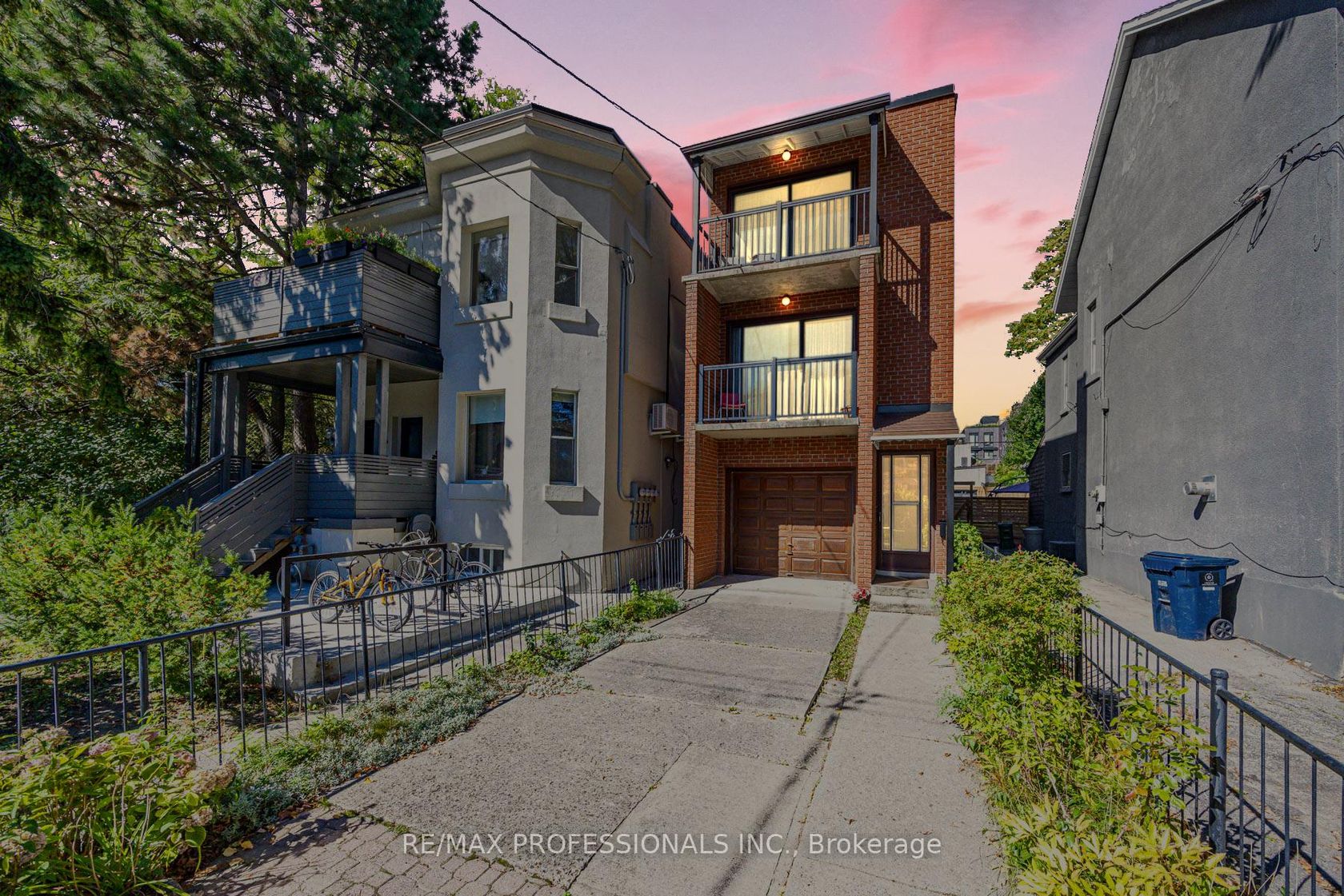 54 Wright Avenue, Roncesvalles, Toronto 