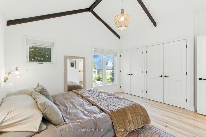 Photo 32 at 369 Charlton Avenue W, Kirkendall, Hamilton