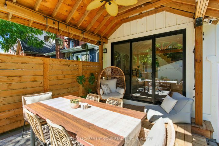 Photo 42 at 369 Charlton Avenue W, Kirkendall, Hamilton