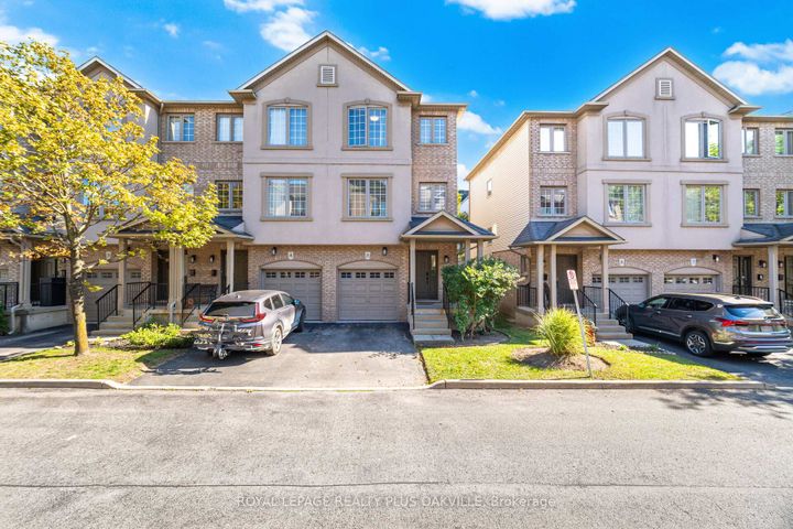 Photo 1 at 5 - 1248 Guelph Line, Mountainside, Burlington